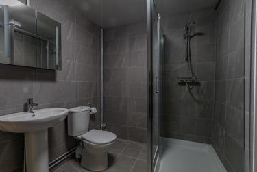 5 bed house, Miskin Street, Cathays, Cardiff, CF244AS - Image 12